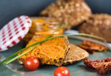 Tomatenbutter Tomatenbutter - www.chefsstuff.de