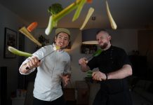 Blind Zutaten erschmecken Challange #1 Frank und Simon Frank Schirmacher Simon Engelberger