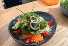 Warum schmeckt der Salat im Restaurant immer besser? Die geheimen Profi-Tricks